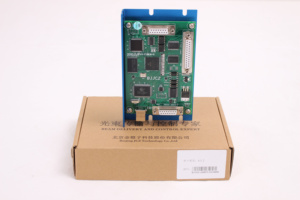 Chất Lượng Cao Tự Động Tập Trung Xách Tay Chia 20W 30W 50W Jpt Sợi <span class=keywords><strong>Laser</strong></span> Đánh Dấu Máy Sợi Đánh Dấu Máy Cho Kim Loại - Product Image 6