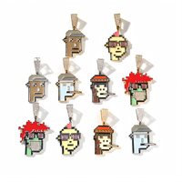 Colliers de mode hip-hop, bijoux sertis de pierres, pendentifs avatar NFT du métavers, breloques de dessin animé de créateur, accessoires tendance en zircon