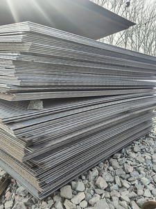 Plaque à carreaux en acier doux noir Feuilles de métal au carbone de calibre 14 4x8 ASTM A36 A283 G R.C A572 Ss400 Feuille de diamant de plaque de fer - Product Image 3