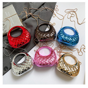 Bolsos de Mano de Lujo Brillantes de Acrílico para Mujer, Bolsos de Fiesta con Forma de Media Luna, Mini Bolsos Cruzados con Diamantes, Estilo Moderno - Product Image 2