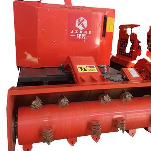 Débroussailleuse/tondeuse sur chenilles télécommandée à moteur diesel pour travaux en pente fortement inclinée, certification CE forestière - Product Image 4