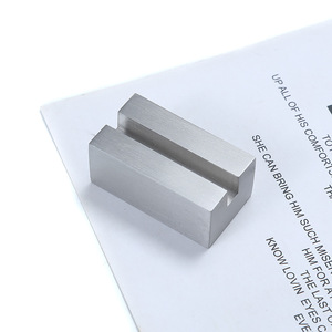 Porte-cartes en acier inoxydable 45 mm, support de cartes de visite vertical de bureau, présentoir de prix, design géométrique - Product Image 3
