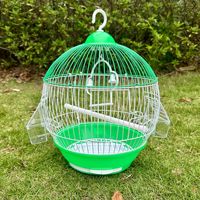 Factory Direct 2000 en stock Cage à oiseaux canari en métal ornemental en fer avec motif solide et fermeture à bouton-pression