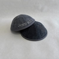 Kipá/Yarmulke de Terciopelo Personalizada con Bordado Hebreo, Gorro Judío de Primera Calidad para Eventos de Sinagoga