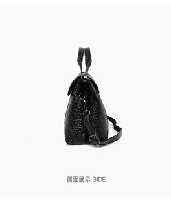 กระเป๋าถือหนัง PU ขนาดใหญ่ ดีไซน์ทันสมัย ลายนูน สำหรับผู้หญิง หรูหรา - Product Image 5