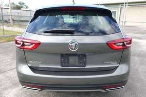 BUICK REGAL TOURX ESSENCE SUV VOITURE D'OCCASION EN BON ÉTAT - Product Image 2