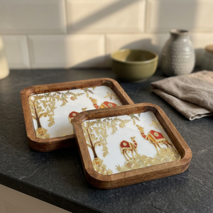 Bandeja de Servir de Madera con Diseño de Camello Incrustado, Plato Decorativo para Uso en la Mesa del Hogar - Product Image 3