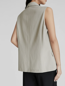 Blazer Elegante para Mujer, Fabricado en Vietnam, Personalizable, de Alta Calidad, Sostenible, con un Solo Botón, Entrega Rápida - Product Image 2