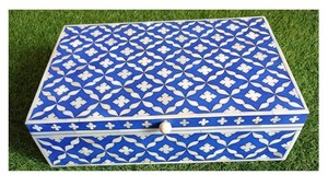 กล่องเครื่องประดับไม้ฝังทำจากเรซิ่นมีสไตล์พร้อมด้วยงานฝีมือศิลปะที่หรูหราเหมาะสำหรับการจัดเก็บเครื่องประดับและของที่ระลึกจากอินเดีย - Product Image 6