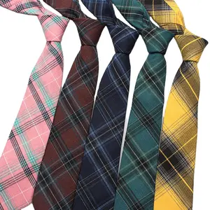 Cravate à fleurs en coton Vente en gros Cravates à fleurs colorées pour hommes Cravates étroites Paisley Slim Skinny Cravate étroites et épaisses