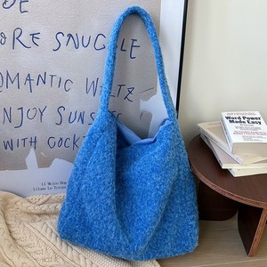 Bolso Tote de Lana Estilo Coreano para Mujer, Color Azul Klein, Felpa de Poliéster, Gran Capacidad, Bolso de Hombro para Uso Diario, Invierno 2025 - Product Image 4