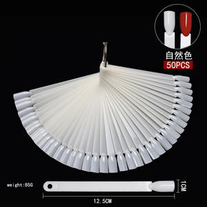50 pièces de bâtonnets d'<span class=keywords><strong>ongles</strong></span> transparents en forme d'éventail avec anneau pour la pratique et la présentation de vernis à <span class=keywords><strong>ongles</strong></span> et de nail art, pour la présentation colorée en <span class=keywords><strong>manucure</strong></span> - Product Image 4