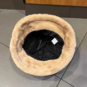 Sombrero de Pescador de Felpa con Diseño de Rana de Dibujos Animados para Mujer, Gorro de Invierno Cálido y Grueso de Pelo Sintético, Gorra Panamá para Exteriores, Casual, para Vacaciones - Product Image 6