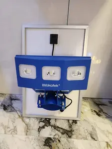 WAKATEK उच्च लुमेन आउटडोर प्रभारी ip67 400w 300w प्रोजेक्टर सौर बाढ़ प्रकाश का नेतृत्व किया