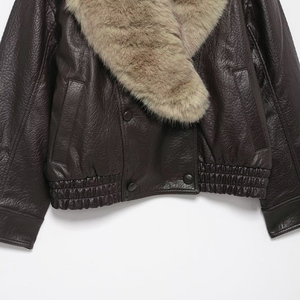 ZATRHMBM Autunno/Inverno 2025 Nuova Giacca <span class=keywords><strong>in</strong></span> Ecopelle alla Moda <span class=keywords><strong>con</strong></span> Grande Collo <span class=keywords><strong>in</strong></span> <span class=keywords><strong>Pelliccia</strong></span>, <span class=keywords><strong>Cappotto</strong></span> Casual Retrò e Caldo per <span class=keywords><strong>Donna</strong></span> - Product Image 3