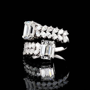 แหวนเพชรแล็บโกรนทรงสี่เหลี่ยมมรกต 5.20 กะรัต ทอง 14K ดีไซน์หรูหรา งานจิวเวลรี่สั่งทำพิเศษ - Product Image 1
