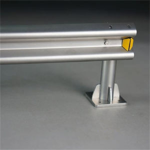 Barrière de sécurité routière PiPe W Beam Guardrail 4130 mm 2,5 mm en acier Q235 galvanisé à chaud certifiée EN 1317 H1W2 - Product Image 1