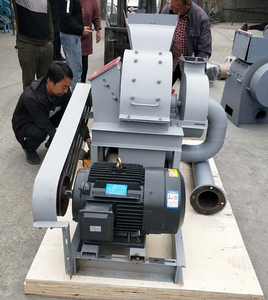 Broyeur et concasseur de bois, équipement de traitement des branches d'arbres et des bûches, alimenté au diesel ou par prise de force (PTO) - Product Image 6