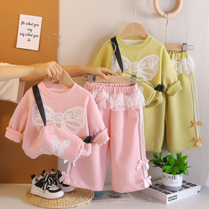 Completo Casual Due Pezzi per Bambina: <span class=keywords><strong>Felpa</strong></span> a Maniche Lunghe con Fiocco e Borsa in Pizzo, Ultima Collezione Primavera - Product Image 1