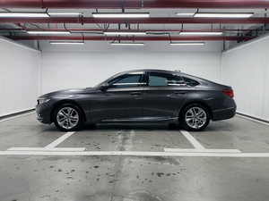 <span class=keywords><strong>Honda</strong></span> <span class=keywords><strong>Accord</strong></span> 260TURBO <span class=keywords><strong>2018</strong></span> Gris Oscuro de Alta Calidad, Auto Usado de <span class=keywords><strong>Segunda</strong></span> <span class=keywords><strong>Mano</strong></span> para Exportación - Product Image 4