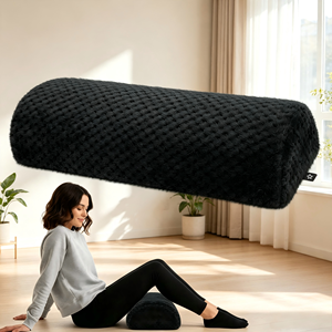 Coussin de soutien lombaire ergonomique en tricot, noir uni, forme oblongue, pour massage, rembourrage en polyester et coton - Product Image 1