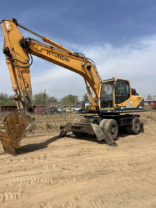 Excavadora de ruedas Hyundai de 21 toneladas fabricada en Corea en buenas condiciones 210W-9/210W-7/210W motor usado como componente central - Product Image 3