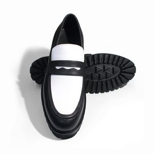 Chaussures habillées montantes en cuir de vachette souple pour hommes, tailles 39-46, contrastées noir et blanc, idéales pour les fêtes, l'automne, le bureau et la carrière - Product Image 4