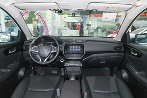 <span class=keywords><strong>Honda</strong></span> <span class=keywords><strong>City</strong></span> <span class=keywords><strong>Civic</strong></span> 1.5L XLS 2024 Usata di Lusso, Basso Chilometraggio, Miglior Prezzo, Bianco Perla Platino, Guida a Sinistra, Ottime Condizioni - Product Image 3