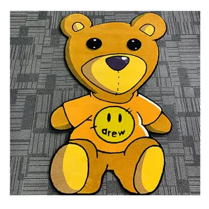 2024趋势产品定制标志动漫人物棕熊形簇绒模切地毯儿童地毯