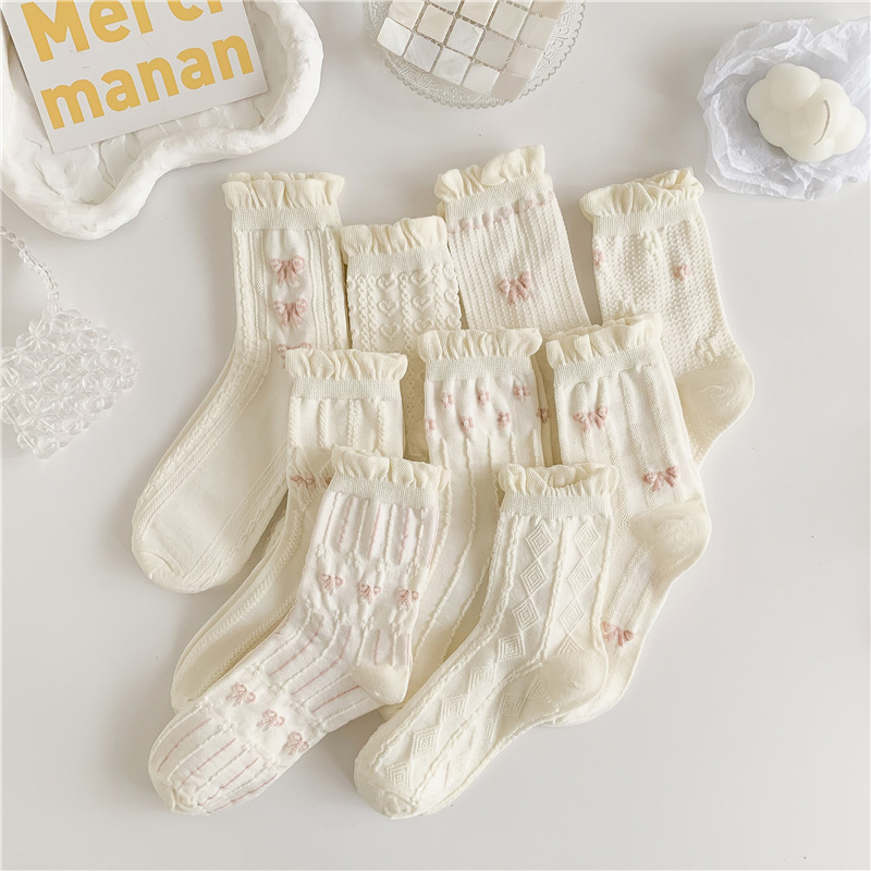 White Lace Socks Women's Relief Crew Socks Ins Tide Korean White Girl Fancy Cute Japanese Student Bow Tie Cotton Socks