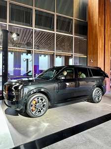 Lynk & Co 900, Diseño <span class=keywords><strong>Familiar</strong></span> Amplio, Modelo 2026, Lynk & Co 900 1.5T Ultra Híbrido Enchufable, SUV Híbrido Enchufable 1.5T, Autonomía Eléctrica Pura - Product Image 2