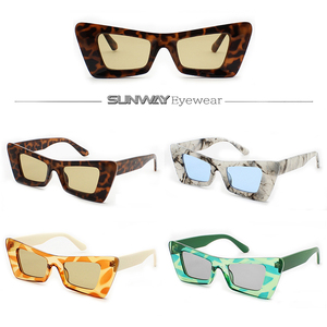 2025 Hot Selling Fashion Designer Men Sun Glasses Wholesale Custom Logo Unisex Vintage Trendy Oversized Cat Eye Sunglasses - Product Image 2