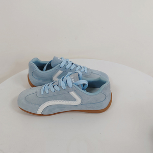 Wholesale women's breathable lace-up training <b>shoes</b>, spring <b>soft</b>-soled sports <b>shoes</b>, women's casual walking <b>shoes</b> - Product Image 1