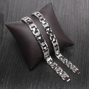 Custom Anti Tarnish Hypoallergenic <b>Silver</b> Plated Stainless Steel <b>Men's</b> Women's Luxury Diamond <b>Braceletes</b> <b>for</b> <b>Men</b> Women Children - Product Image 4