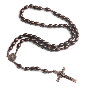 Collier Chapelet Catholique Style Religieux Vintage avec Perles en Bois et Croix, Bijou Saint Jésus, Cadeau de Pâques pour l'Église Chrétienne - Product Image 3