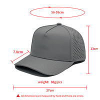 Casquettes de baseball sportives imperméables personnalisées avec logo en caoutchouc, perforées au laser, 5 panneaux, pour hommes