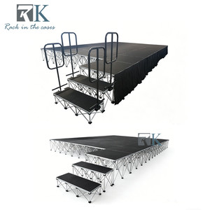 เวทีไม้อัดพร้อมราวกั้นเพื่อความปลอดภัยสำหรับคอนเสิร์ต  แท่นเวทีสีดำ - Product Image 1