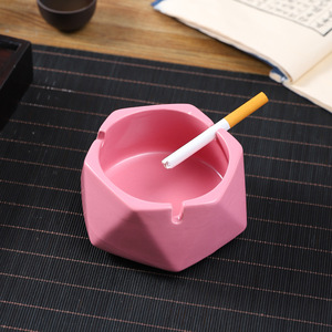 ที่เขี่ยบุหรี่เซรามิก Mystic Arts ขนาด 113 มม. ลายเรขาคณิต สำหรับใช้ในบ้านและสำนักงาน - Product Image 3