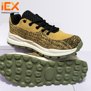 Chaussures d'occasion en vrac, conteneur de 40 pieds, Amérique centrale, Amérique du Sud, Asie du Sud-Est, LATAM, approvisionnement, vente en gros, exportation - Product Image 1