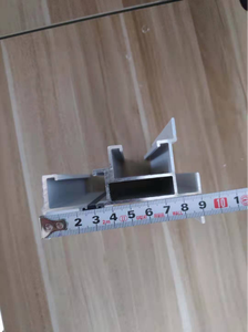 WEIKA finestre a doppia anta in lega di alluminio vetro basso E nero con <span class=keywords><strong>griglia</strong></span> verticale <span class=keywords><strong>finestra</strong></span> scorrevole resistente alle intemperie - Product Image 5