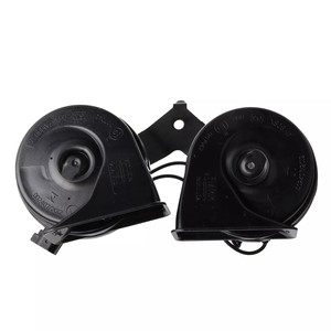 Kit de Subwoofer pour Voiture Ford Explorer BB5Z-13832-A 12V 1 Ohm Système de Haut-parleurs Noir Modèle 2007-2015 - Product Image 2