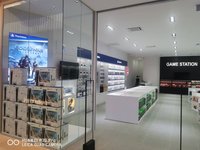 Meubles de magasin de téléphonie mobile de haute qualité en métal avec structure réglable pour les magasins de vente au détail de téléphones portables