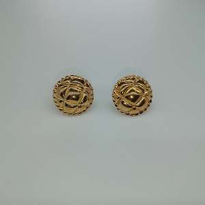 Pendientes de Moda con Cristales, Acero Inoxidable 316L, Baño de Oro PVD, Resistentes y Sostenibles - Product Image 1