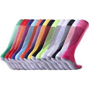 Chaussettes de veau de sport demi-éponge chaussettes de football pour enfants chaussettes de football longueur genou pour hommes