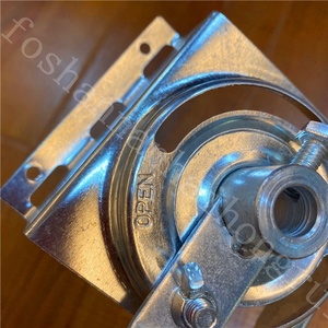 Poignée carrée flexible en <span class=keywords><strong>fonte</strong></span> d'acier galvanisé pour climatisation, couleur argentée, plaquée zinc, pour le contrôle du volume et l'économie d'énergie - Product Image 5