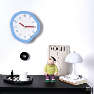 Modern Design <strong>Wall</strong> <strong>Clock</strong> Mute Quartz Digital Home <strong>Clock</strong> Resin Material for Living Room Decoration Abstract <strong>Wall</strong> <strong>Clocks</strong> - Product Image 3