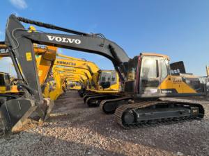 Excavatrice sur chenilles Volvo EC240 d'occasion modèle 2020 à faible durée de fonctionnement Boîte de vitesses moteur 24 tonnes Composants d'origine - Product Image 2