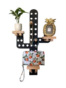 202409 venta al por mayor pared Pegboard decoración <span class=keywords><strong>de</strong></span> pared regalo organización arte <span class=keywords><strong>de</strong></span> pared decoración del hogar joyería <span class=keywords><strong>plantas</strong></span> acogedor hogar artículo <span class=keywords><strong>Cactus</strong></span> Pegboard - Product Image 4