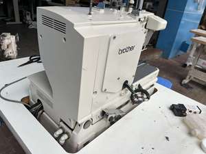 Nueva máquina de coser industrial de alta calidad <span class=keywords><strong>Brother</strong></span> 9820 <span class=keywords><strong>ojal</strong></span> con orificio para botón <span class=keywords><strong>en</strong></span> buen estado a la venta - Product Image 2