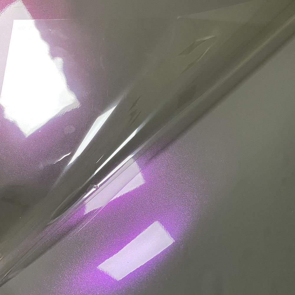 เดลูชั่น สีเทาอ่อนอมม่วง